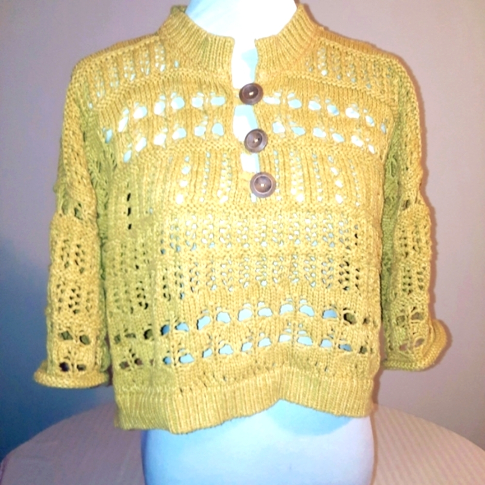Free People Crochet Cropped Sweater Size XS